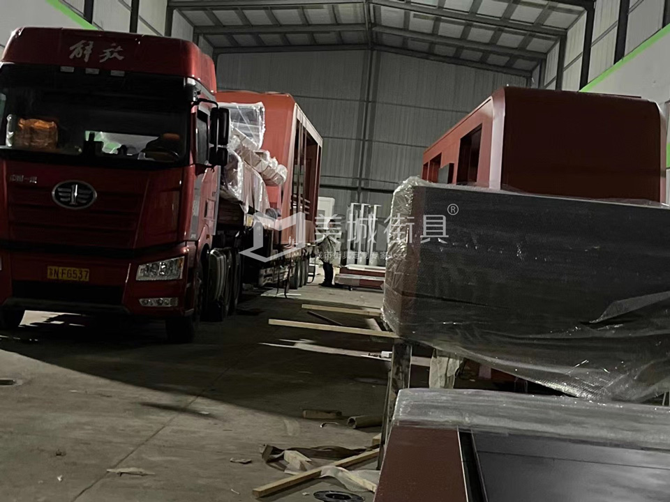 2022.10.6美城街具供應(yīng)忻州第二車、第三車候車亭發(fā)貨記錄