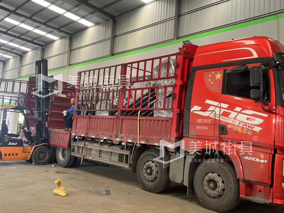 2024.4.8江蘇鹽城公交候車亭發(fā)貨案例 2024.4.8江蘇鹽城公交候車亭發(fā)貨案例